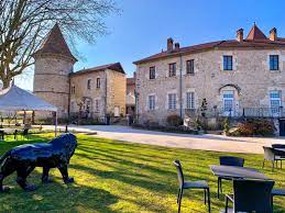 CHATEAU CHAPEAU CORNU